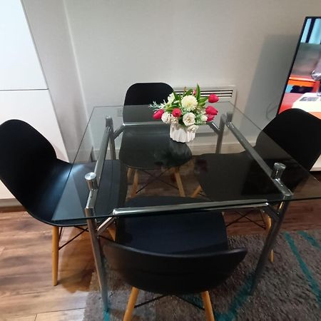 Kcs Broad Street Apartment Birmingham Bagian luar foto