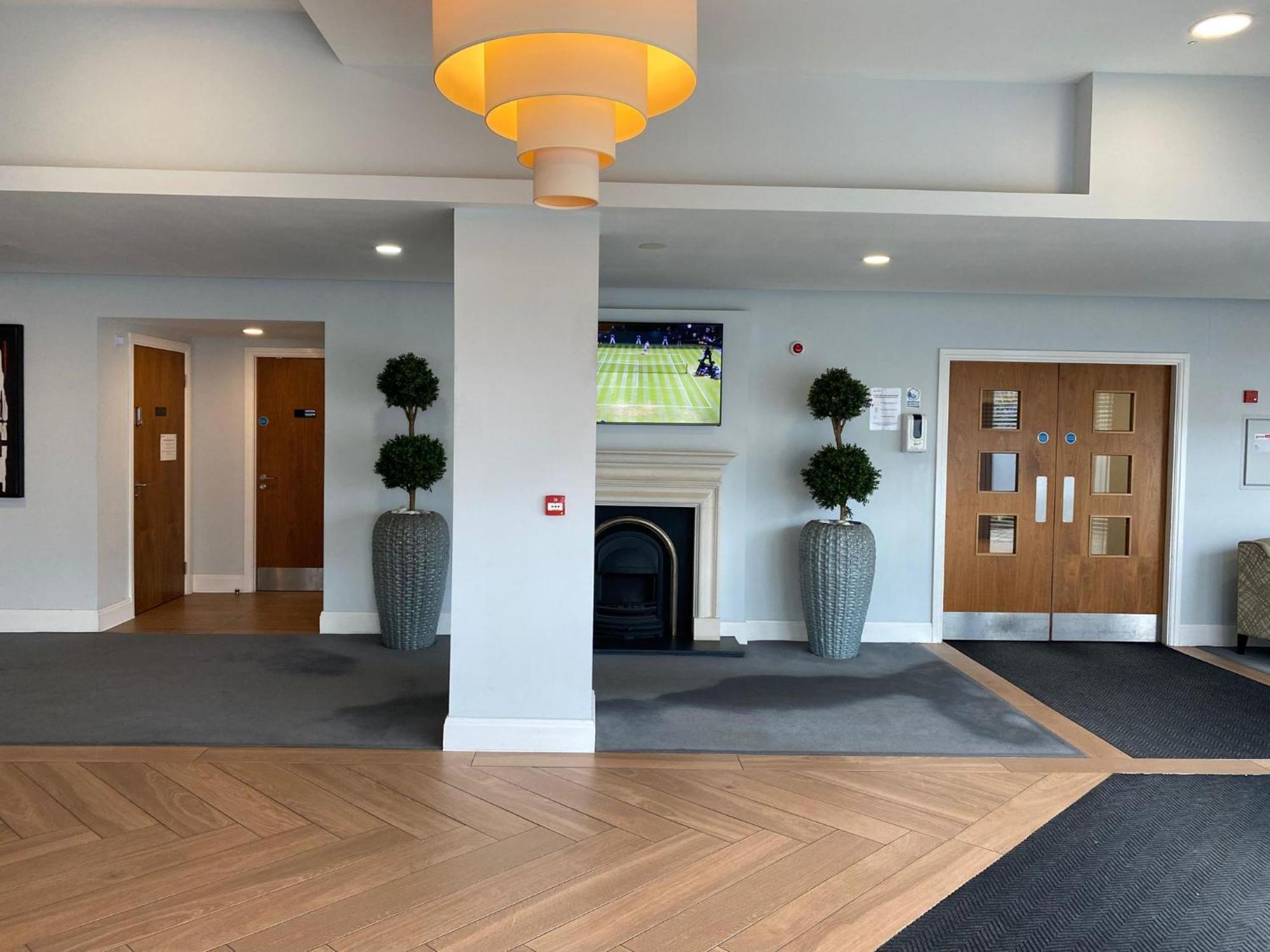 Kcs Broad Street Apartment Birmingham Bagian luar foto